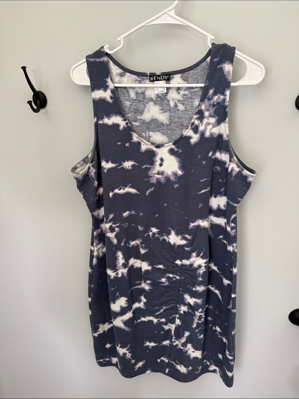 VENUS Navy & White Tie-Dye Scoop Neck Dress